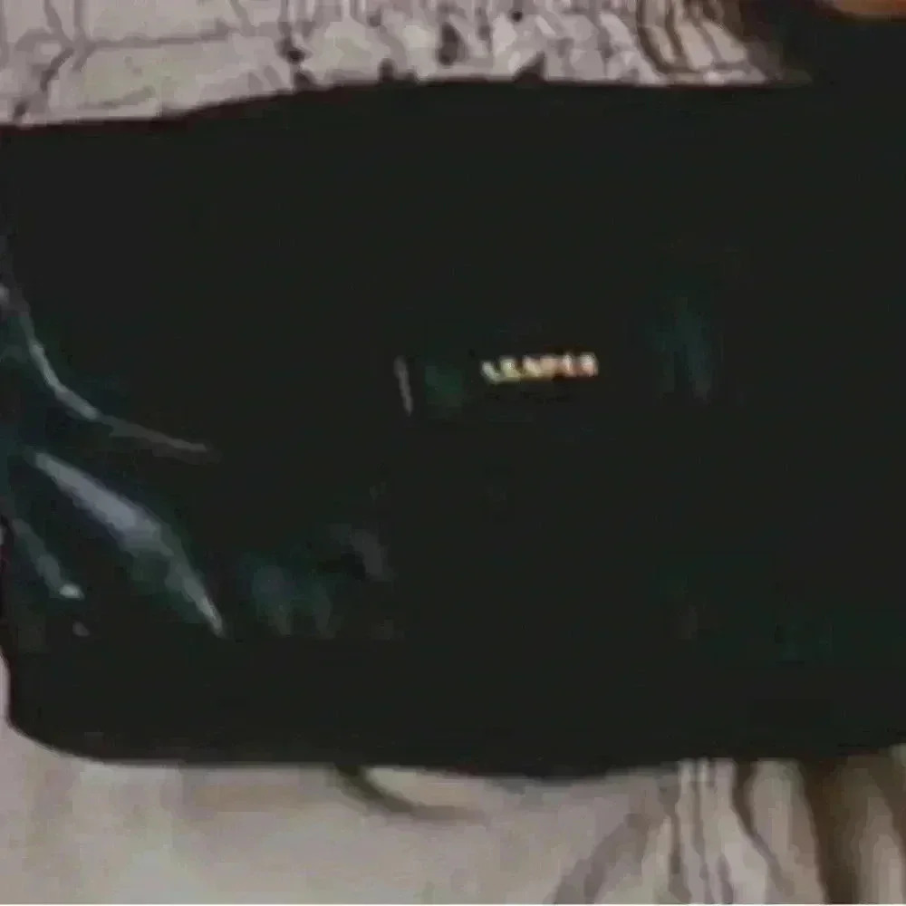 Leader Bag